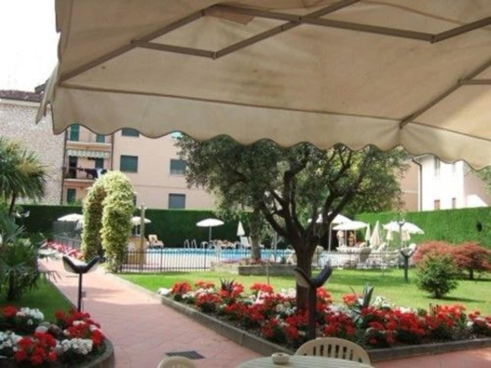 Hotel Bella Peschiera Peschiera del Garda Exterior foto