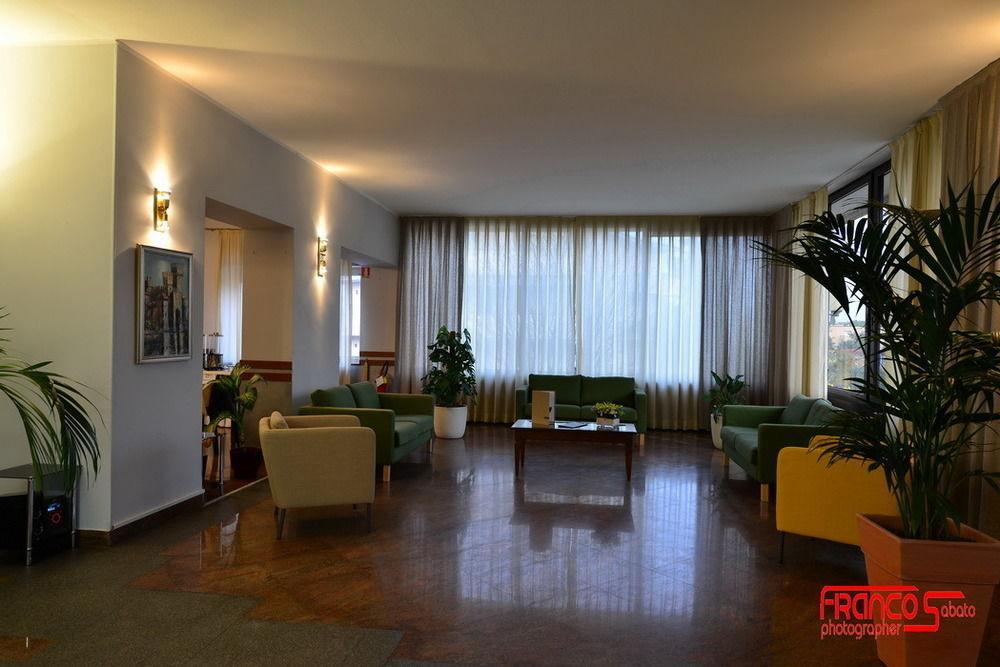 Hotel Bella Peschiera Peschiera del Garda Exterior foto